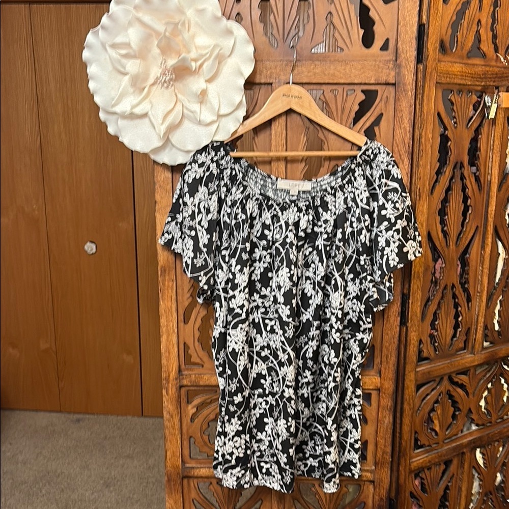 LOFT Black and White Floral Smocked Neck Blouse